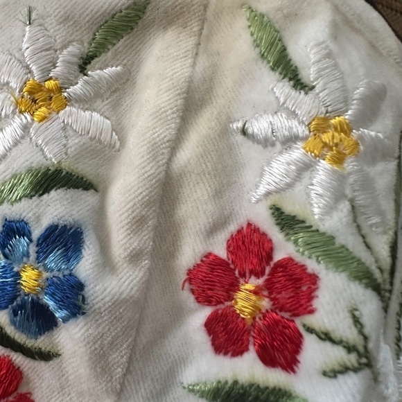 Vintage Swiss Baby/Toddler Beanie Hat Max Hurni Wool Blend Embroidered Floral - Picture 3 of 8